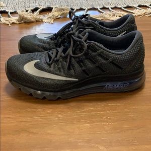 Nike Airmax sneakers/running shoes women 8.5